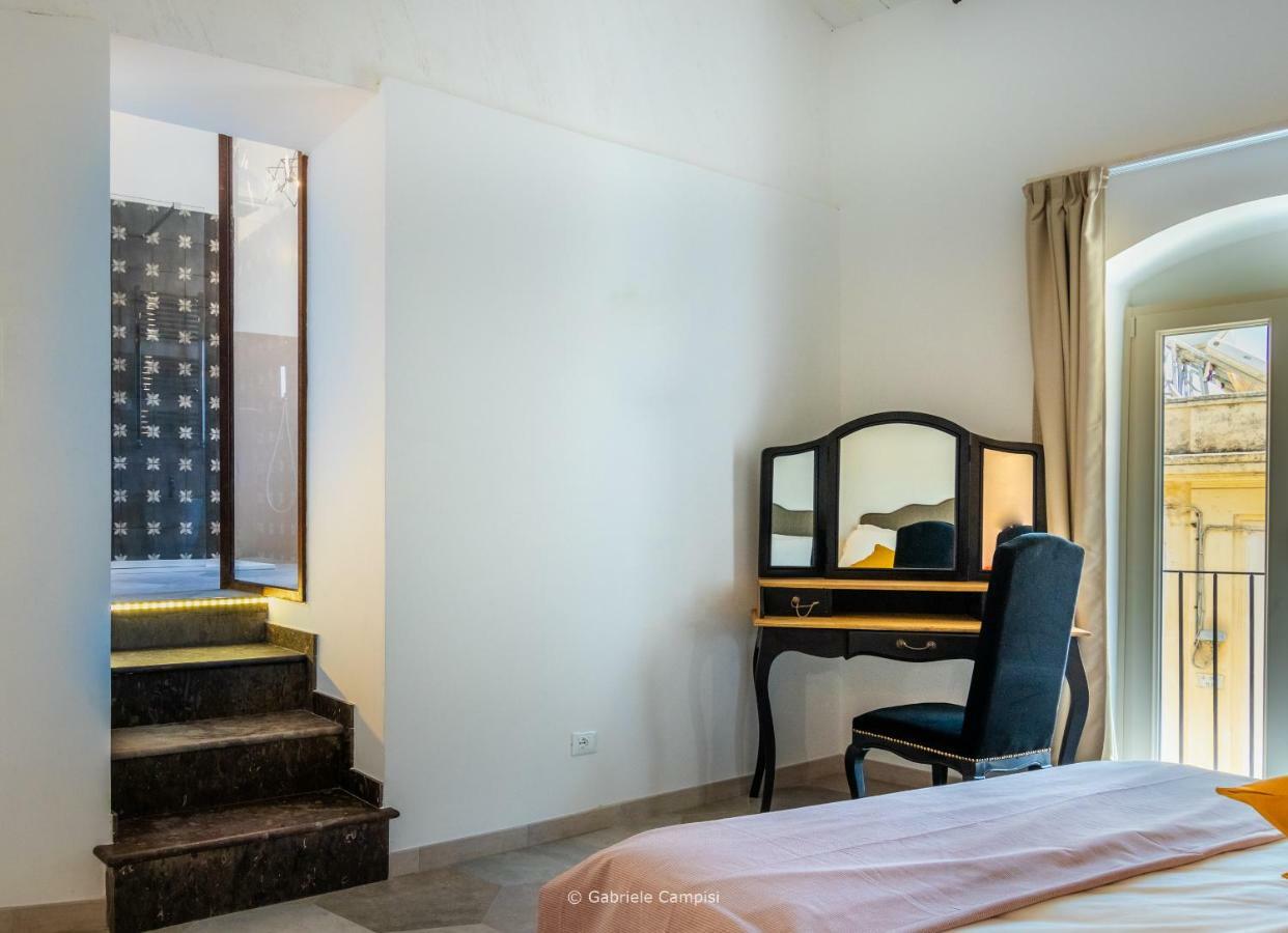 Alma Suite Noto Ngoại thất bức ảnh